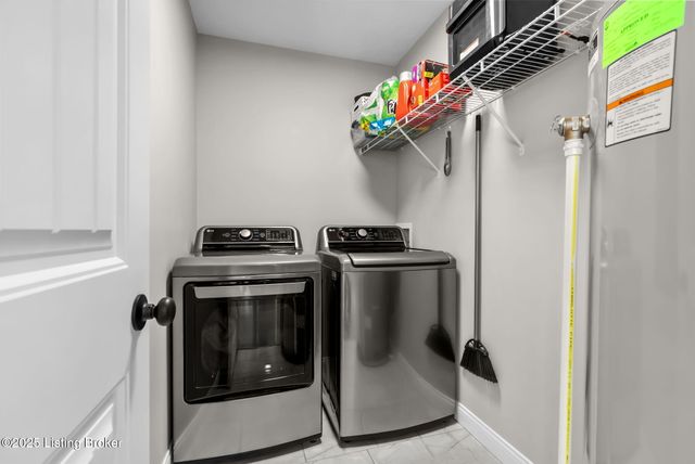 115 Durango Dr, Coxs Creek, KY 40013