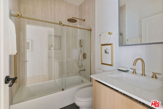 1406 S Wilton Place, Los Angeles, CA 90019