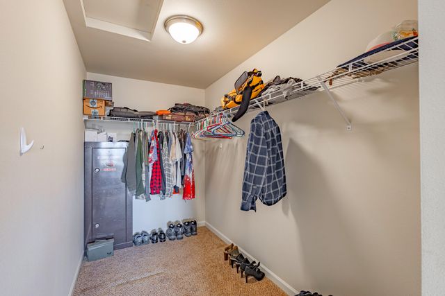 180 Bluegrass Drive, Culver, OR 97734