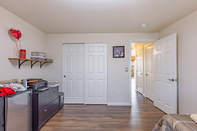 180 Bluegrass Drive, Culver, OR 97734