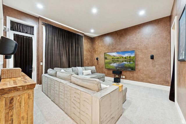 281 N ALMOND ST, Salt Lake City, UT 84103
