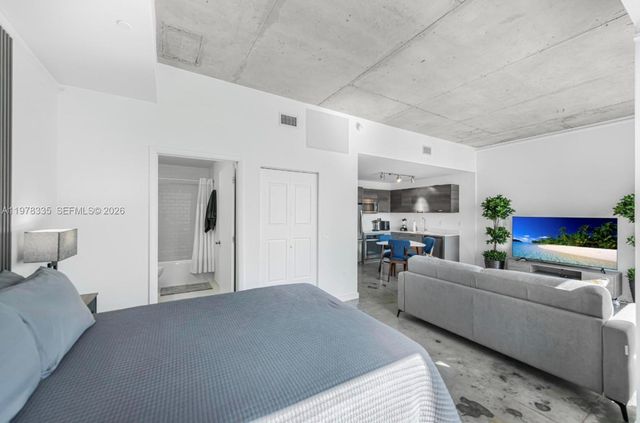 151 SE 1st St 2409, Miami, FL 33131