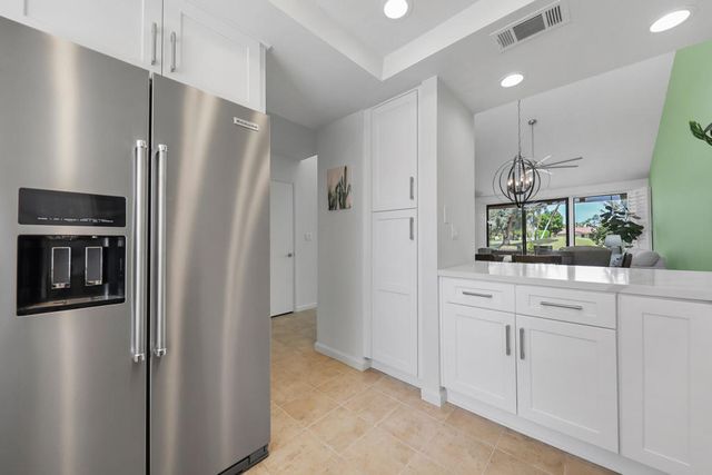 412 S Sierra Madre, Palm Desert, CA 92260