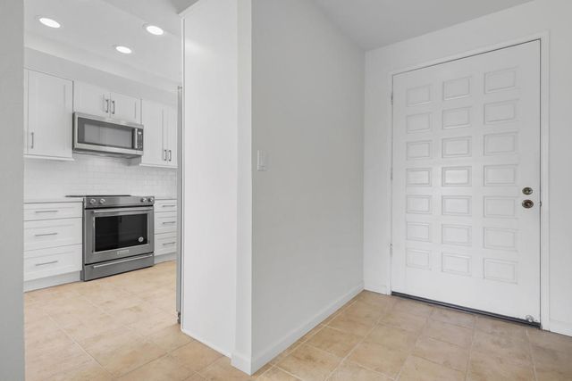 412 S Sierra Madre, Palm Desert, CA 92260