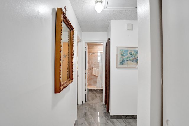 2702 Knight Lane, Delray Beach, FL 33445