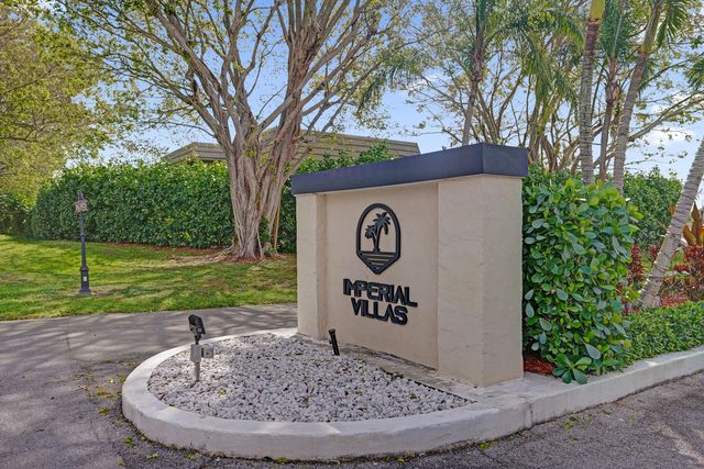 2702 Knight Lane, Delray Beach, FL 33445