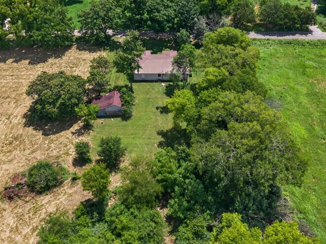 54 Hovis Bend Rd, Fayetteville, TN 37334