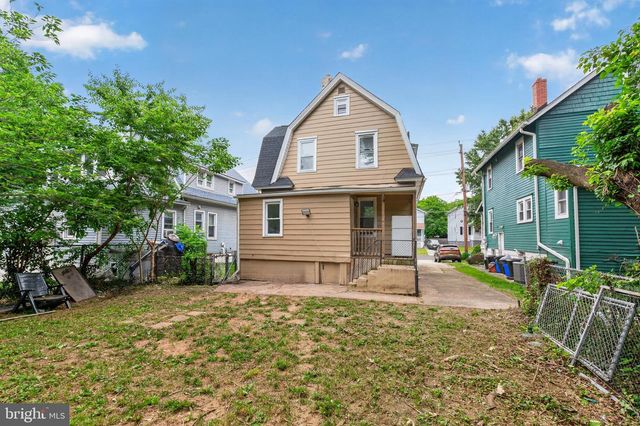 302 SLOAN AVE, Oaklyn, NJ 08107