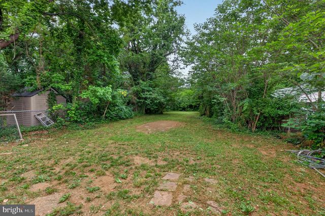 302 SLOAN AVE, Oaklyn, NJ 08107