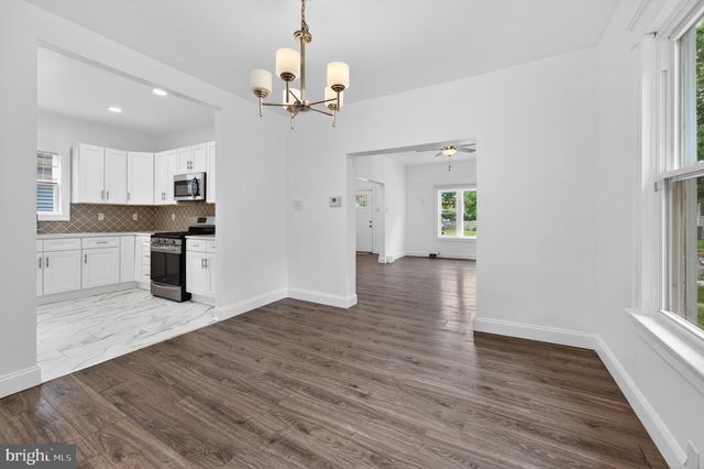 302 SLOAN AVE, Oaklyn, NJ 08107