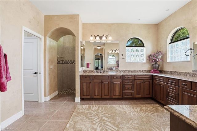 12392 Eagle CT, Estero, FL 33928