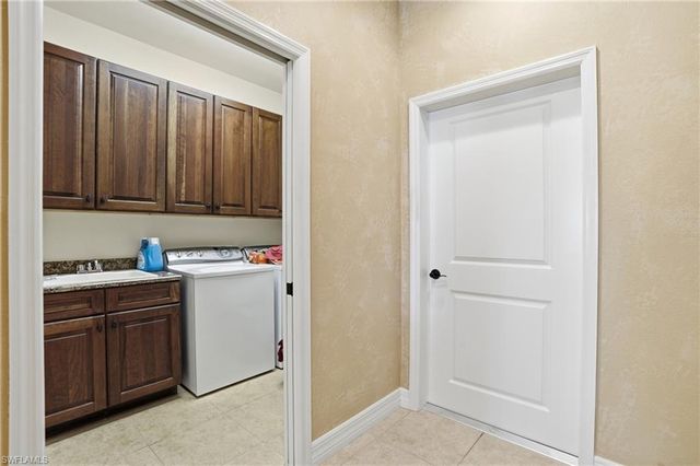 12392 Eagle CT, Estero, FL 33928