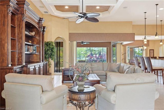 12392 Eagle CT, Estero, FL 33928