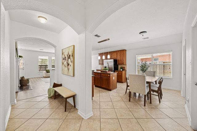 2727 Hidden Landing Drive, Pearland, TX 77584