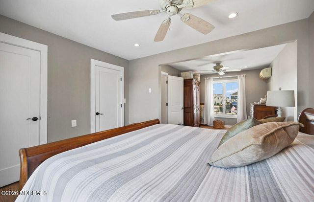 189 Catherine Lane, Manahawkin, NJ 08050