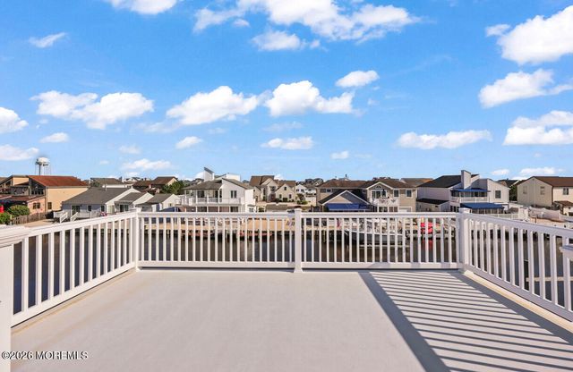 189 Catherine Lane, Manahawkin, NJ 08050