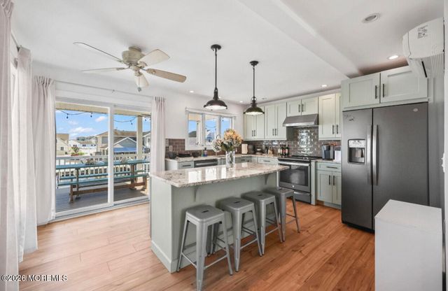 189 Catherine Lane, Manahawkin, NJ 08050