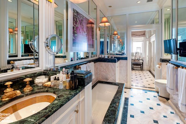 109 E 69TH Street, New York City, NY 10021