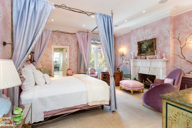 109 E 69TH Street, New York City, NY 10021