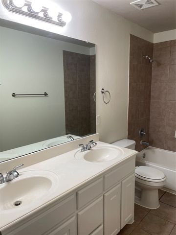 3712 Landsdowne Drive, Mckinney, TX 75072