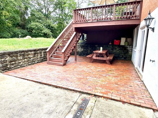 2451 Hunt Road, Reading, OH 45215