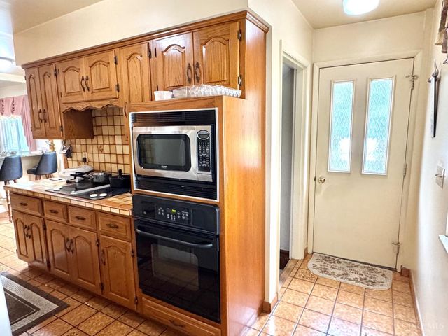 2451 Hunt Road, Reading, OH 45215