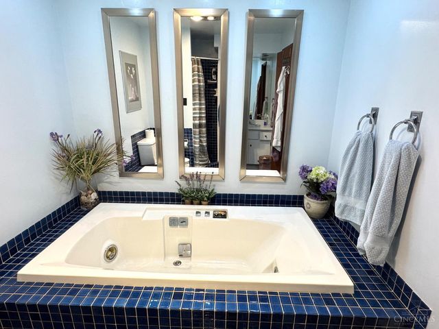 2451 Hunt Road, Reading, OH 45215