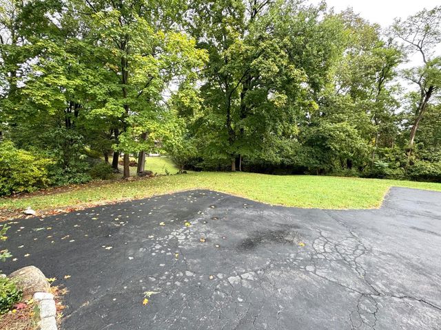 2451 Hunt Road, Reading, OH 45215