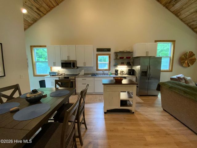 984 Cahill Drive, Andrews, NC 28901