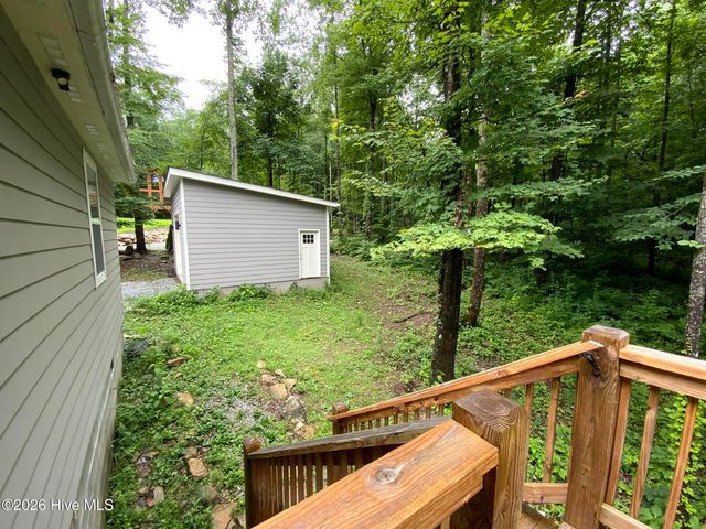 984 Cahill Drive, Andrews, NC 28901