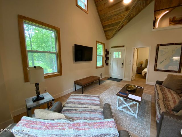 984 Cahill Drive, Andrews, NC 28901