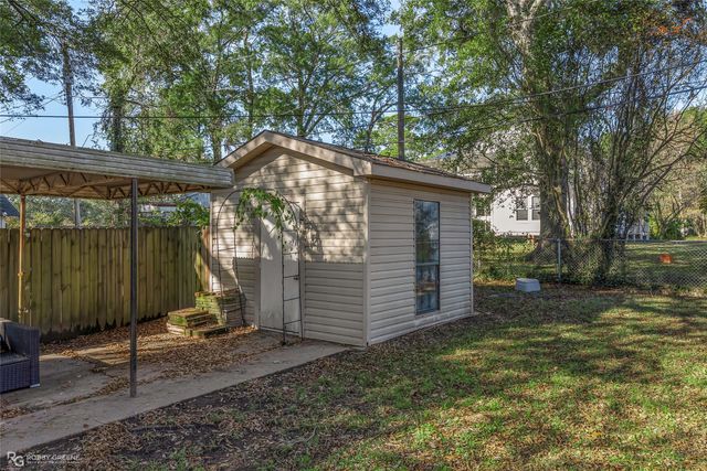 928 Linden Street, Shreveport, LA 71104