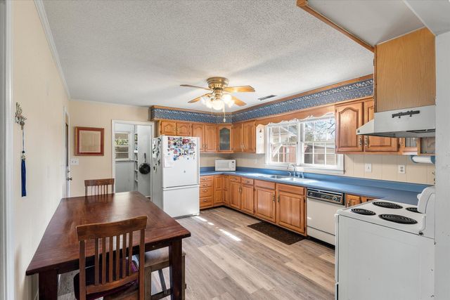 1979 Highway 15 S, Saint George, SC 29477