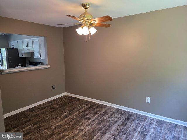 203 RIVER CT, Fieldsboro, NJ 08505