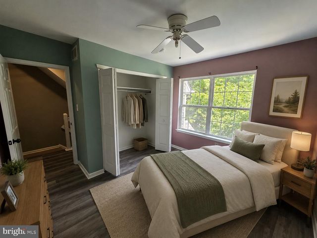 203 RIVER CT, Fieldsboro, NJ 08505