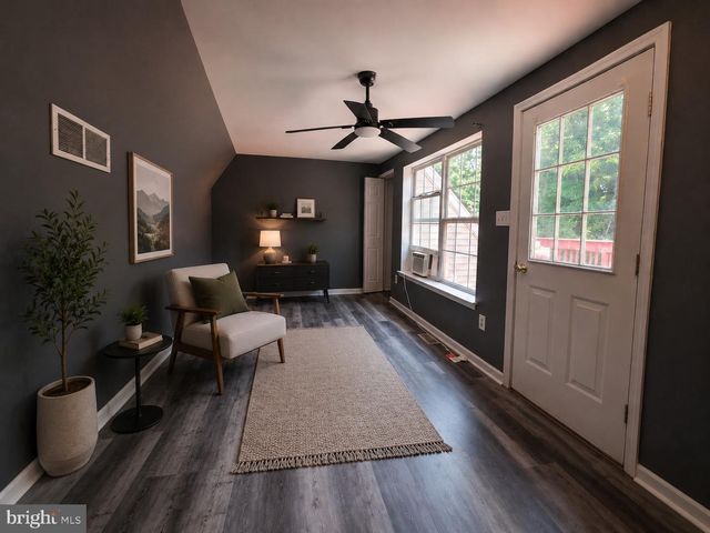 203 RIVER CT, Fieldsboro, NJ 08505