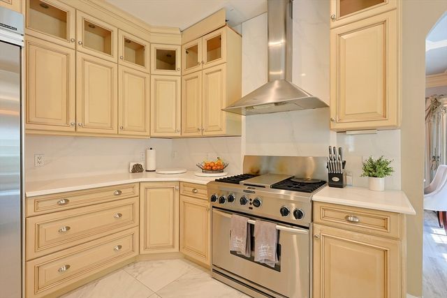 71 Bourque Road, Lynnfield, MA 01940