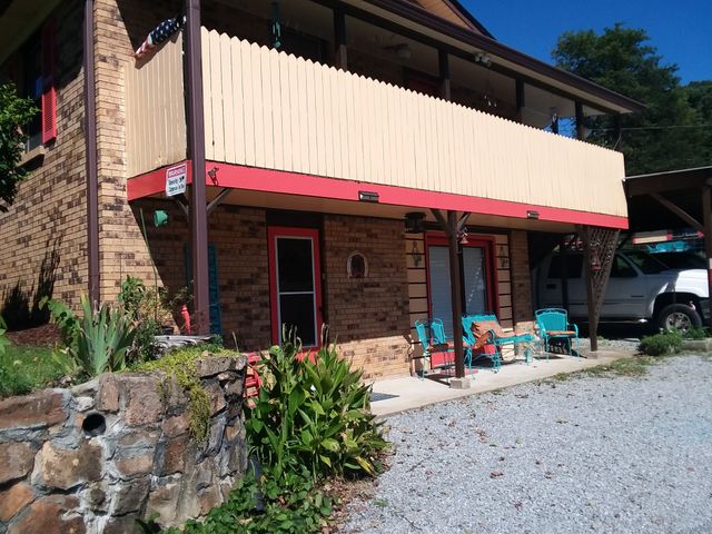 111 Gallaher St, Ashland City, TN 37015