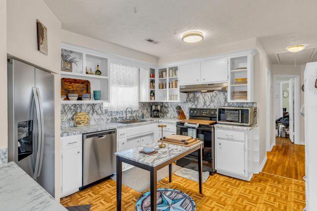 111 Gallaher St, Ashland City, TN 37015