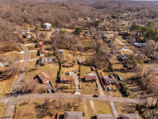 111 Gallaher St, Ashland City, TN 37015