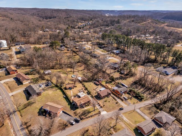 111 Gallaher St, Ashland City, TN 37015