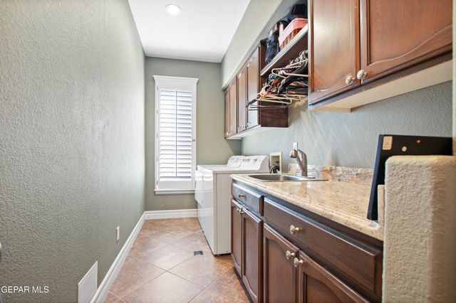 5628 EAGLE POINT Street, El Paso, TX 79912