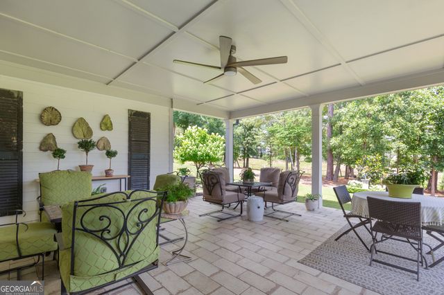 319 Erie Point, Hoschton, GA 30548