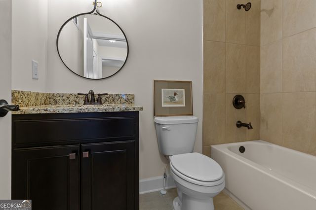 319 Erie Point, Hoschton, GA 30548