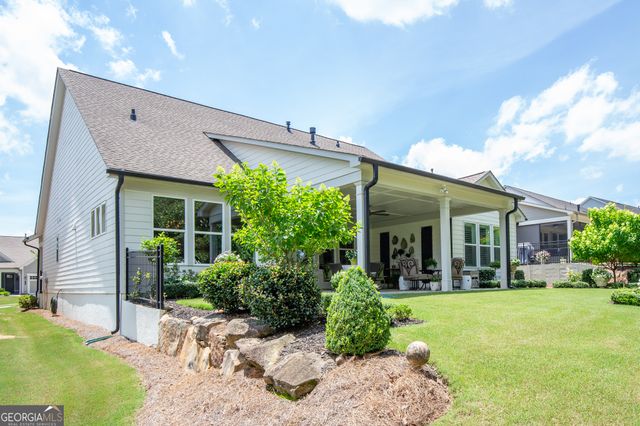 319 Erie Point, Hoschton, GA 30548