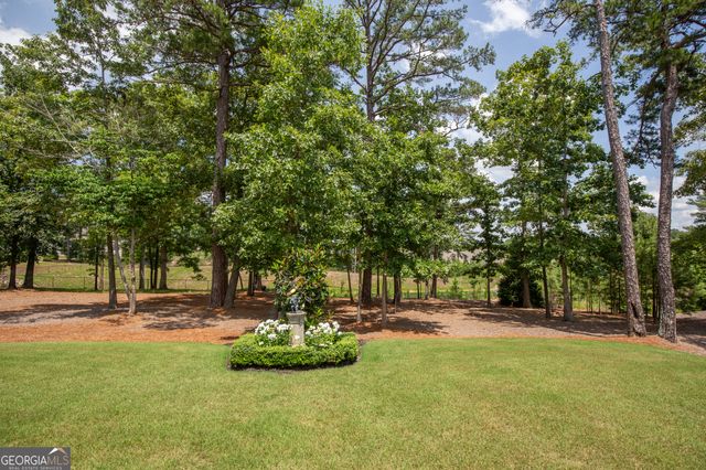319 Erie Point, Hoschton, GA 30548