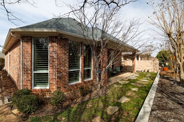 1908 Channing Park Drive, Arlington, TX 76013