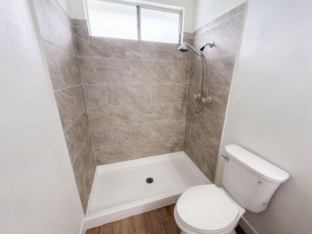 6300 Seyferth Way, Sacramento, CA 95823