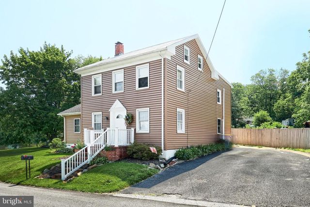 2467 PLEASANT VIEW DR, York, PA 17406