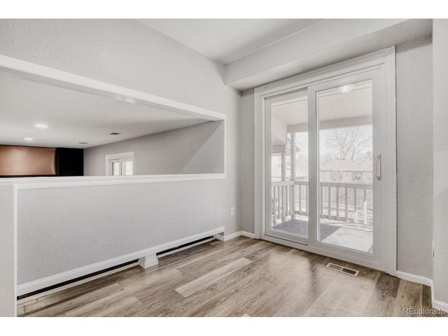 2556 S Cimarron St, Aurora, CO 80014